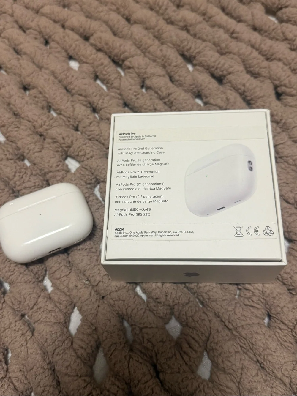 Apple AirPods Pro (2nd Gen) Wireless Earbuds